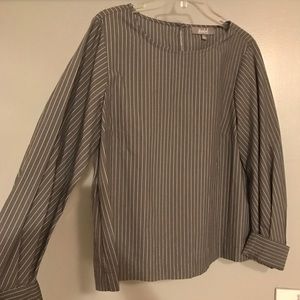 Marled clothing pin stripe top. never worn